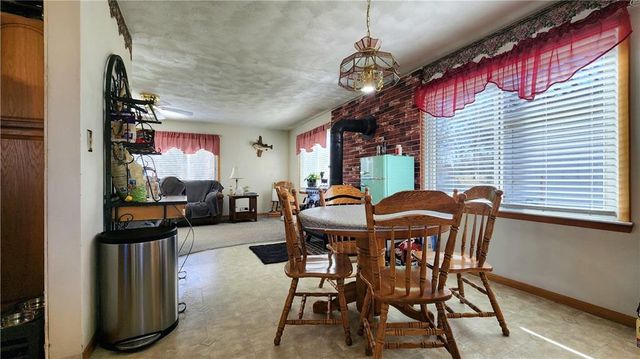 3704 S CLAREMONT Avenue, Independence, MO 64052