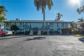 162 Teryl Rd Apt 2, Naples, FL 34112