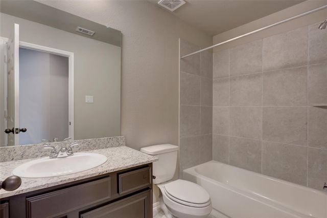 403 Black Walnut Drive, Conroe, TX 77304