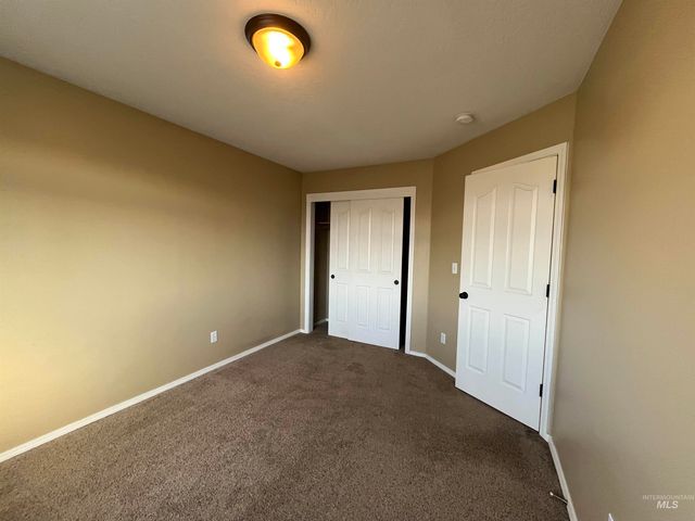 2360 Grey Hawk Ave, Kuna, ID 83634