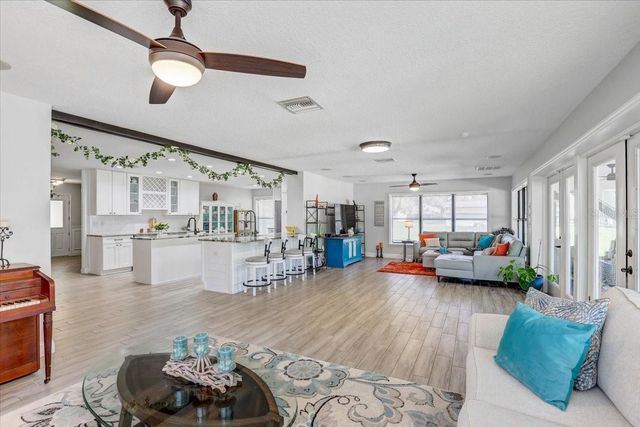 4710 STEARNS ROAD, Valrico, FL 33596