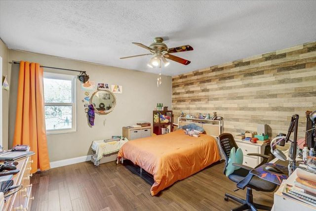 4710 STEARNS ROAD, Valrico, FL 33596