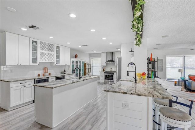 4710 STEARNS ROAD, Valrico, FL 33596