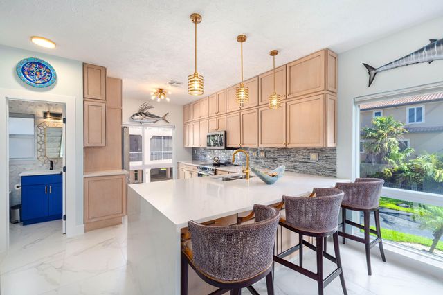 117 Coco Plum Drive C1, Marathon, FL 33050