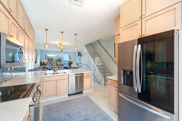 117 Coco Plum Drive C1, Marathon, FL 33050