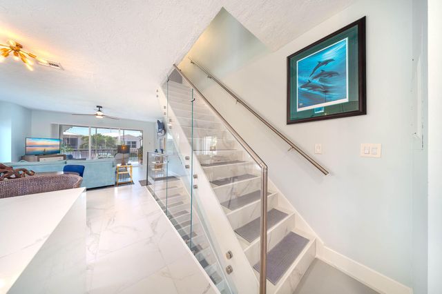 117 Coco Plum Drive C1, Marathon, FL 33050