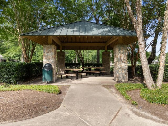 3318 W Benders Landing Boulevard, Spring, TX 77386