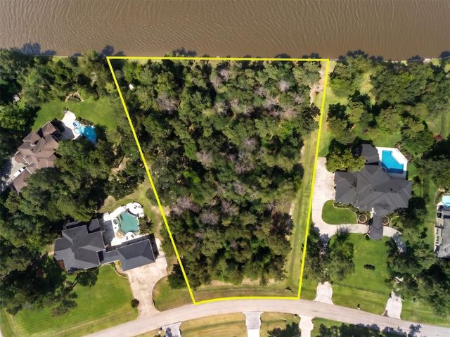 3318 W Benders Landing Boulevard, Spring, TX 77386