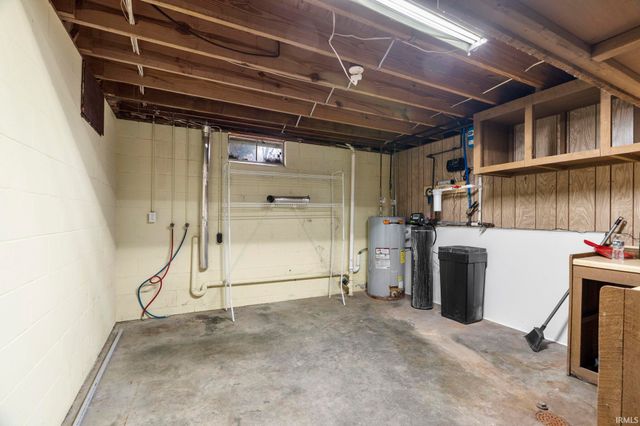 9356 S 375 E, Brookston, IN 47923