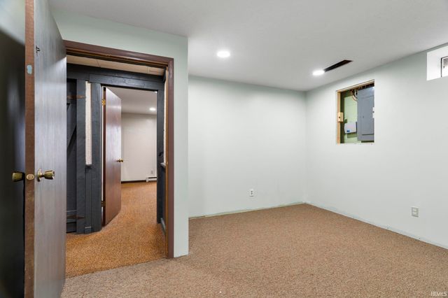 9356 S 375 E, Brookston, IN 47923