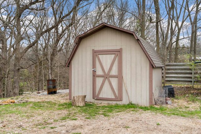 9356 S 375 E, Brookston, IN 47923