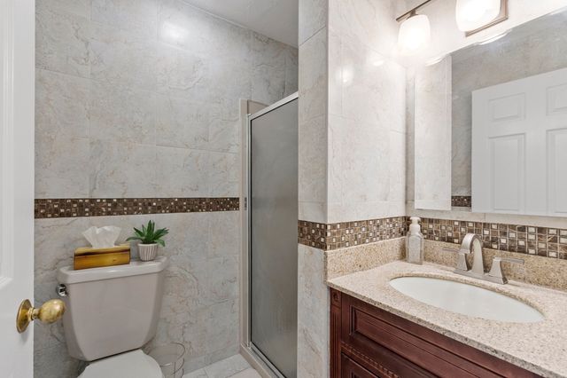 115 Village Xing, Fitchburg, MA 01420