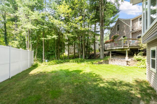 115 Village Xing, Fitchburg, MA 01420