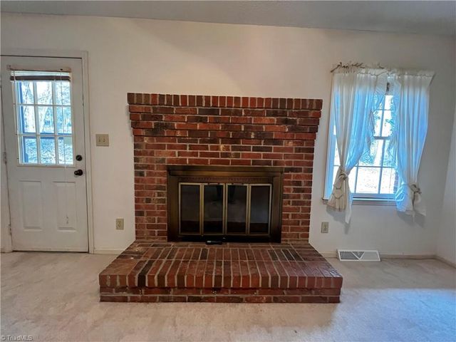 3806 Bentbrook Drive, High Point, NC 27265