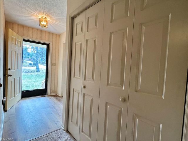 3806 Bentbrook Drive, High Point, NC 27265