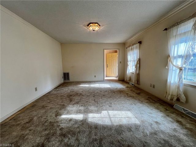 3806 Bentbrook Drive, High Point, NC 27265