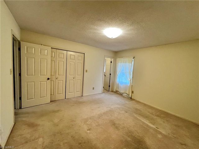 3806 Bentbrook Drive, High Point, NC 27265