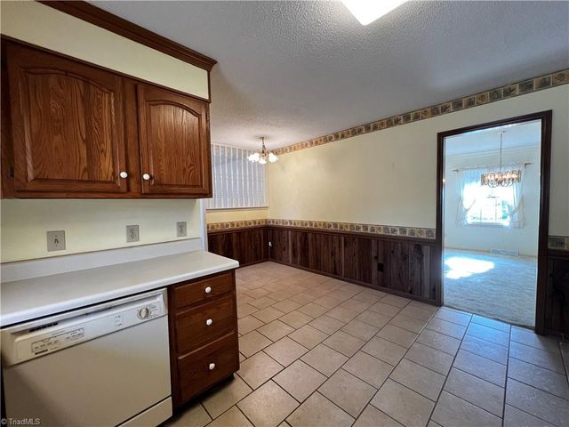 3806 Bentbrook Drive, High Point, NC 27265