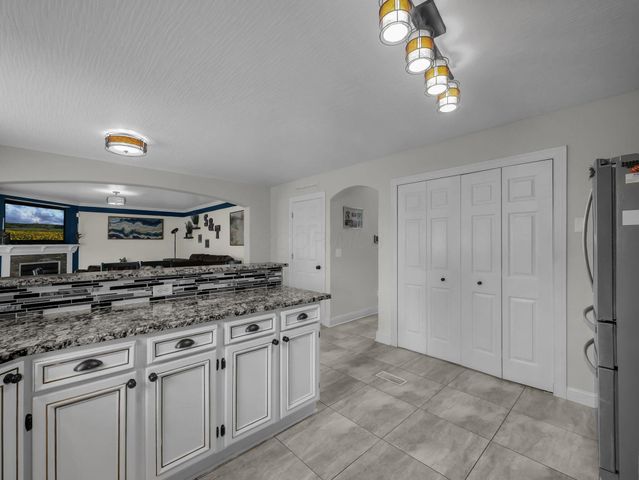 3704 Carlotta Street, Grove City, OH 43123