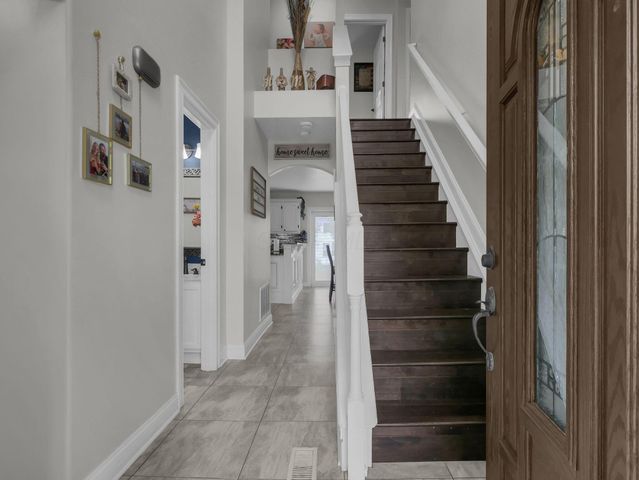 3704 Carlotta Street, Grove City, OH 43123