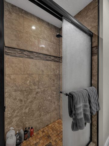 3704 Carlotta Street, Grove City, OH 43123