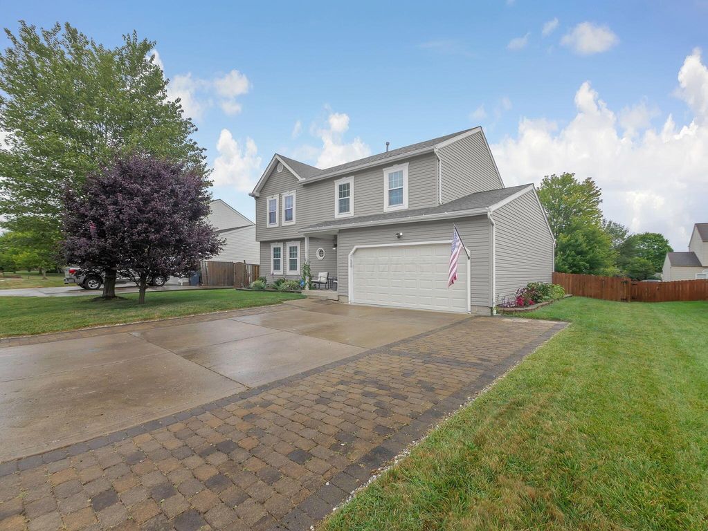 3704 Carlotta Street, Grove City, OH 43123