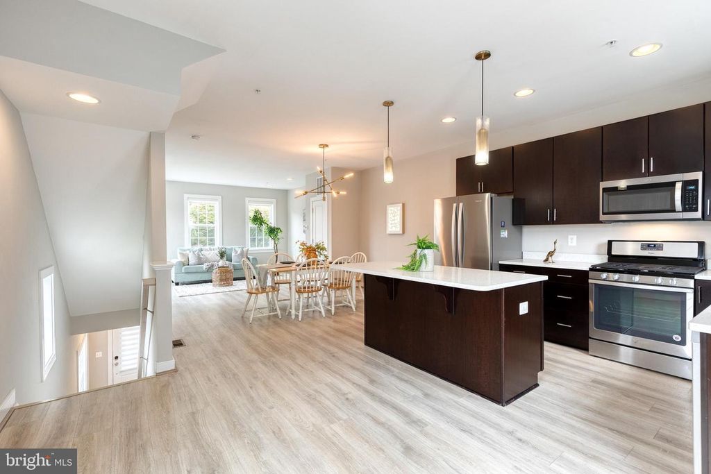 412 VIRGINIA AVE, Towson, MD 21286