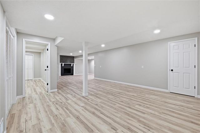 3720 Crescent Avenue, Kansas City, MO 64133