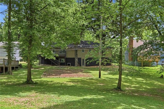 3720 Crescent Avenue, Kansas City, MO 64133