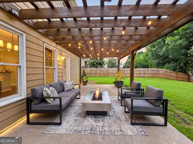 219 Elmbrook Lane, Canton, GA 30114