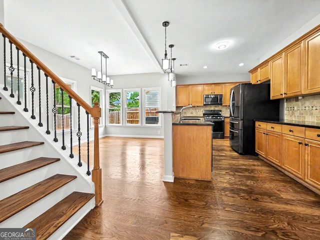 219 Elmbrook Lane, Canton, GA 30114