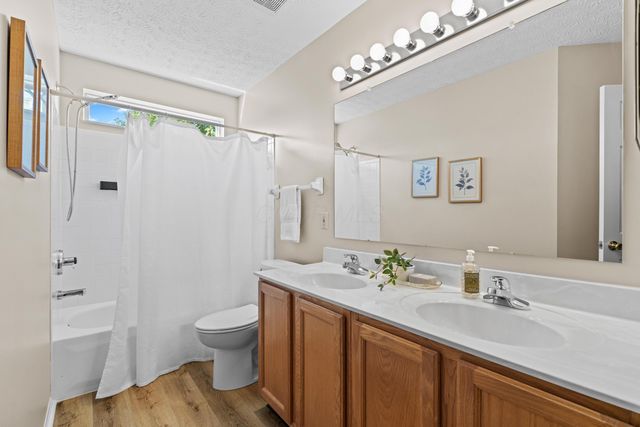 1066 Celosia Court, Reynoldsburg, OH 43068