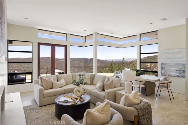 1505 Skyline Drive, Laguna Beach, CA 92651