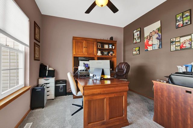 511 Acacia DRIVE, Grafton, WI 53024