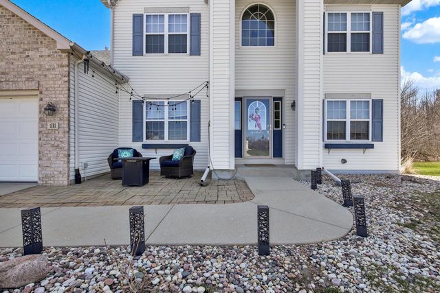 511 Acacia DRIVE, Grafton, WI 53024