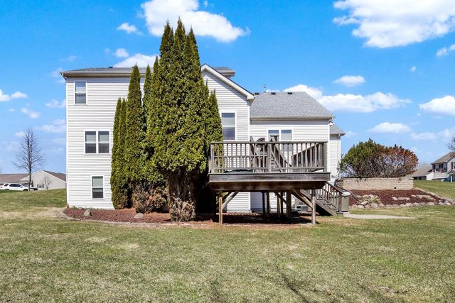 511 Acacia DRIVE, Grafton, WI 53024