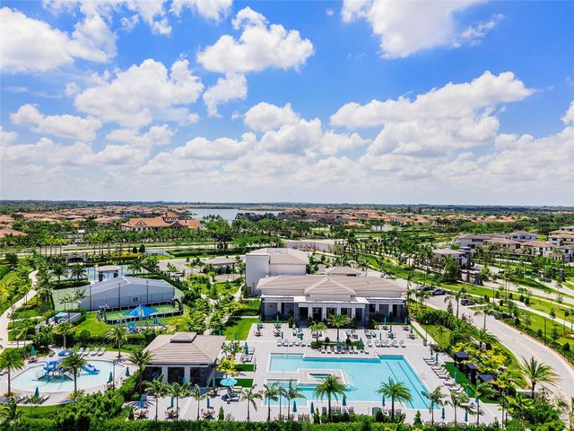 10710 Aqua Ct, Parkland, FL 33076