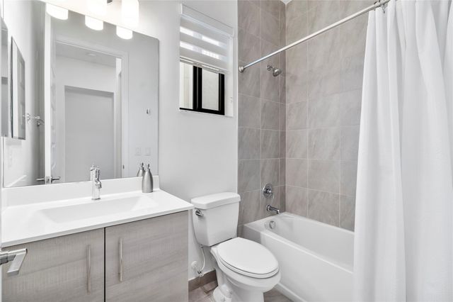 10710 Aqua Ct, Parkland, FL 33076