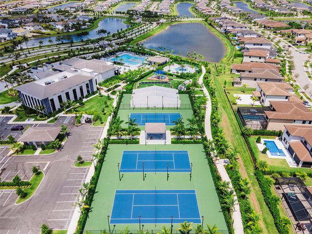 10710 Aqua Ct, Parkland, FL 33076