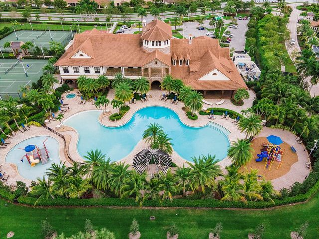 10710 Aqua Ct, Parkland, FL 33076