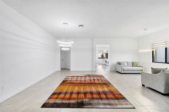 10710 Aqua Ct, Parkland, FL 33076