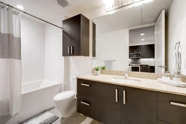 222 West Ave 1911, Austin, TX 78701