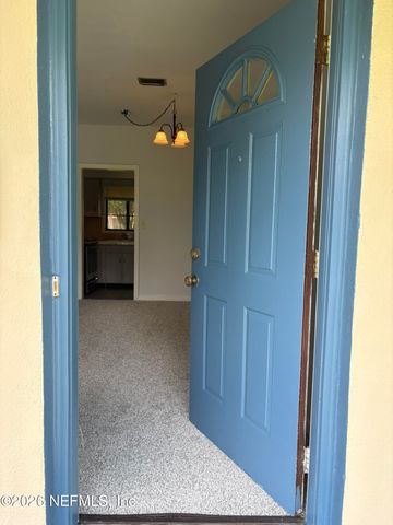5051 LEXINGTON Avenue, Jacksonville, FL 32210