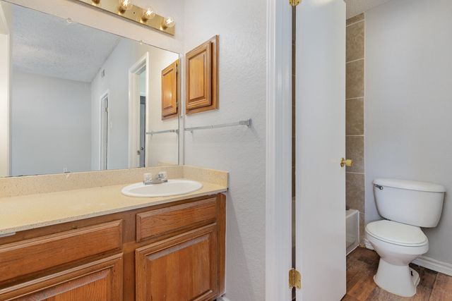 3641 W Northgate Drive 105, Irving, TX 75062