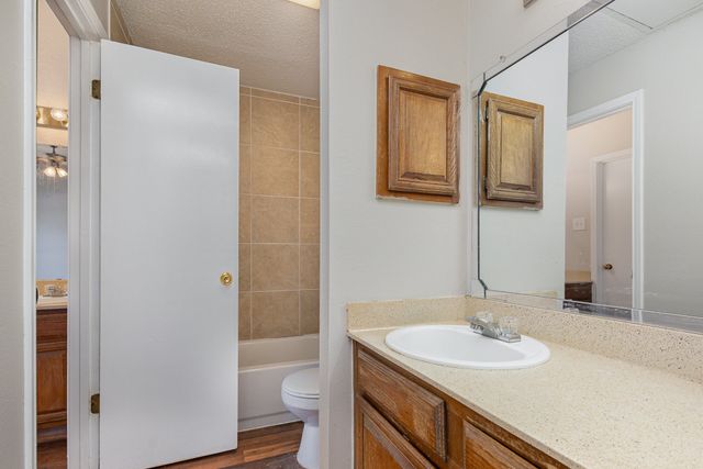 3641 W Northgate Drive 105, Irving, TX 75062