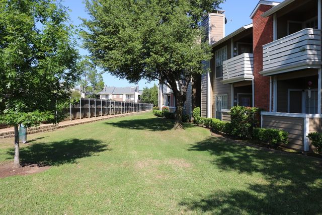 3641 W Northgate Drive 105, Irving, TX 75062