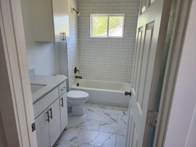 817 E Jefferson Street, Sulphur Springs, TX 75482