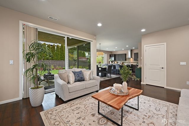 29030 122nd Way SE, Auburn, WA 98092