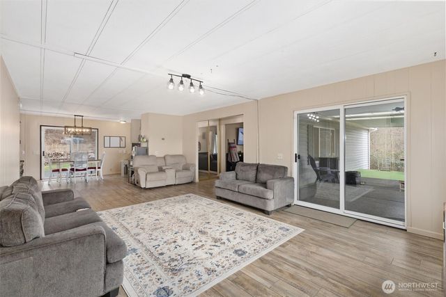 14601 Jim Creek Road, Arlington, WA 98223