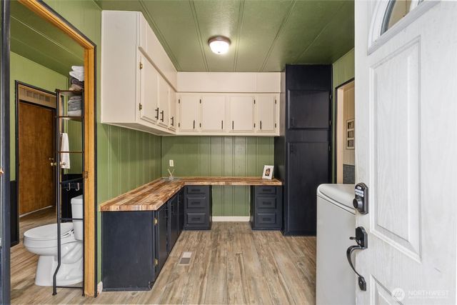 14601 Jim Creek Road, Arlington, WA 98223